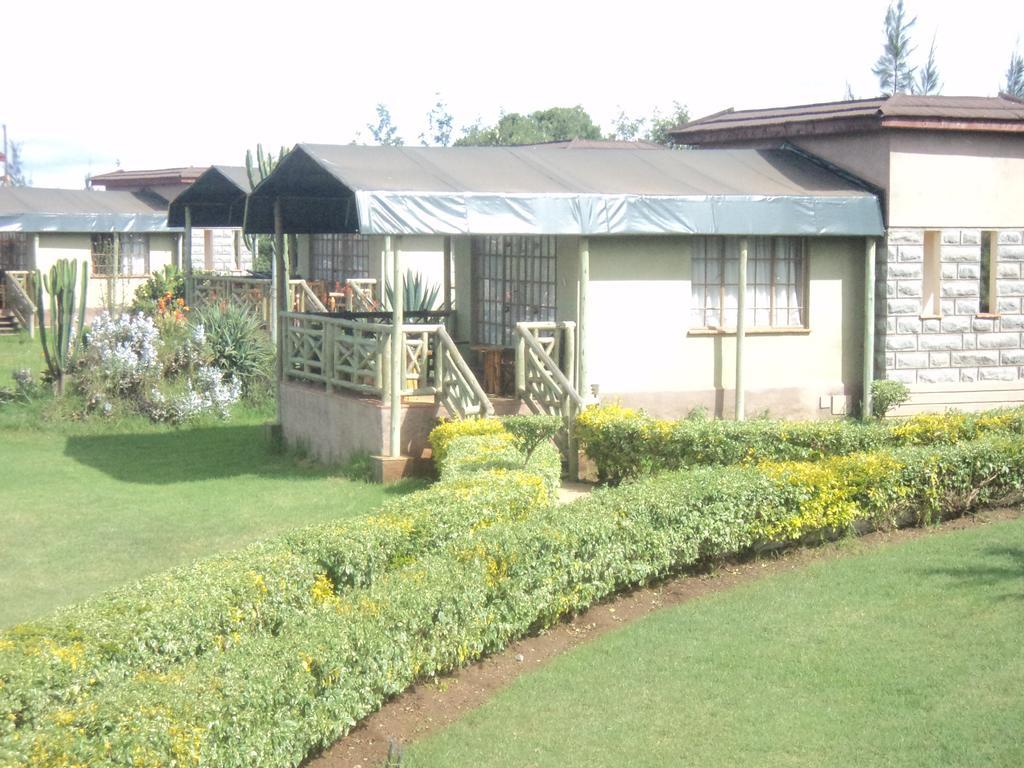 Sangare Gardens Hotel Mweiga Buitenkant foto